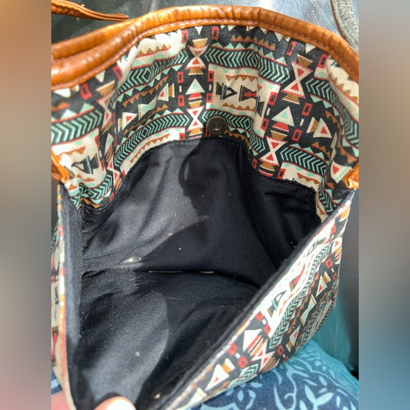 Aztec geometric, small saddle, Crossbody bag faux leather - Picture 12 of 12